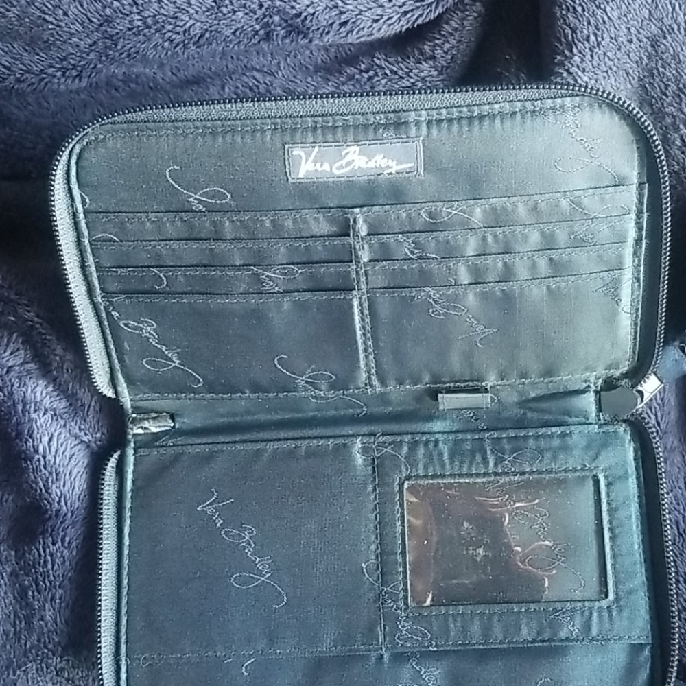Wallet - Picture 3 of 4